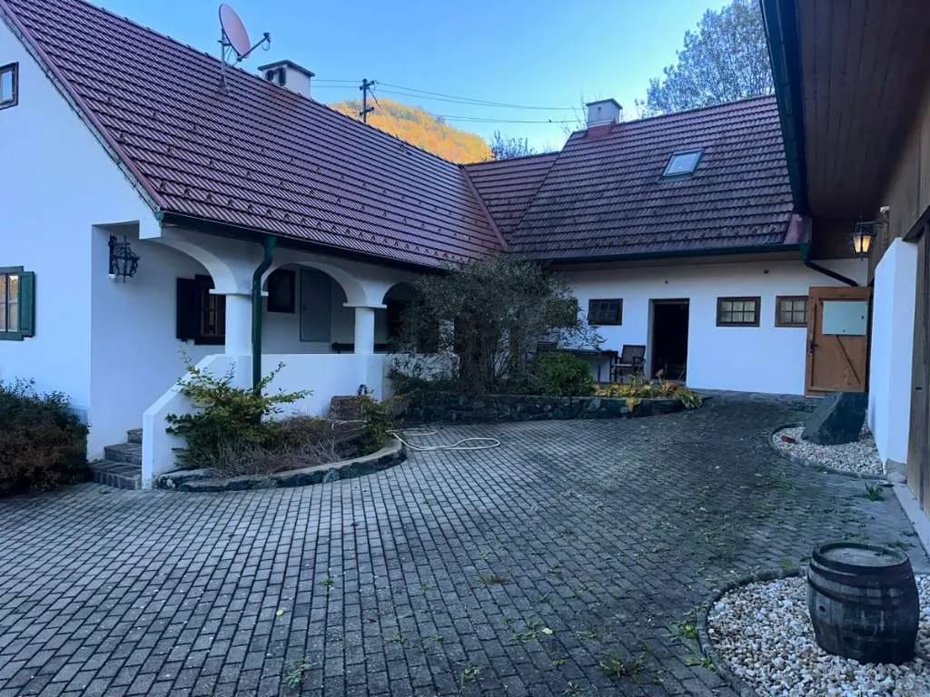 5-Zimmer-Gewerbeimmobilie mieten in Oberwart – 350 m², € 1.800 – Bild 19 von 24