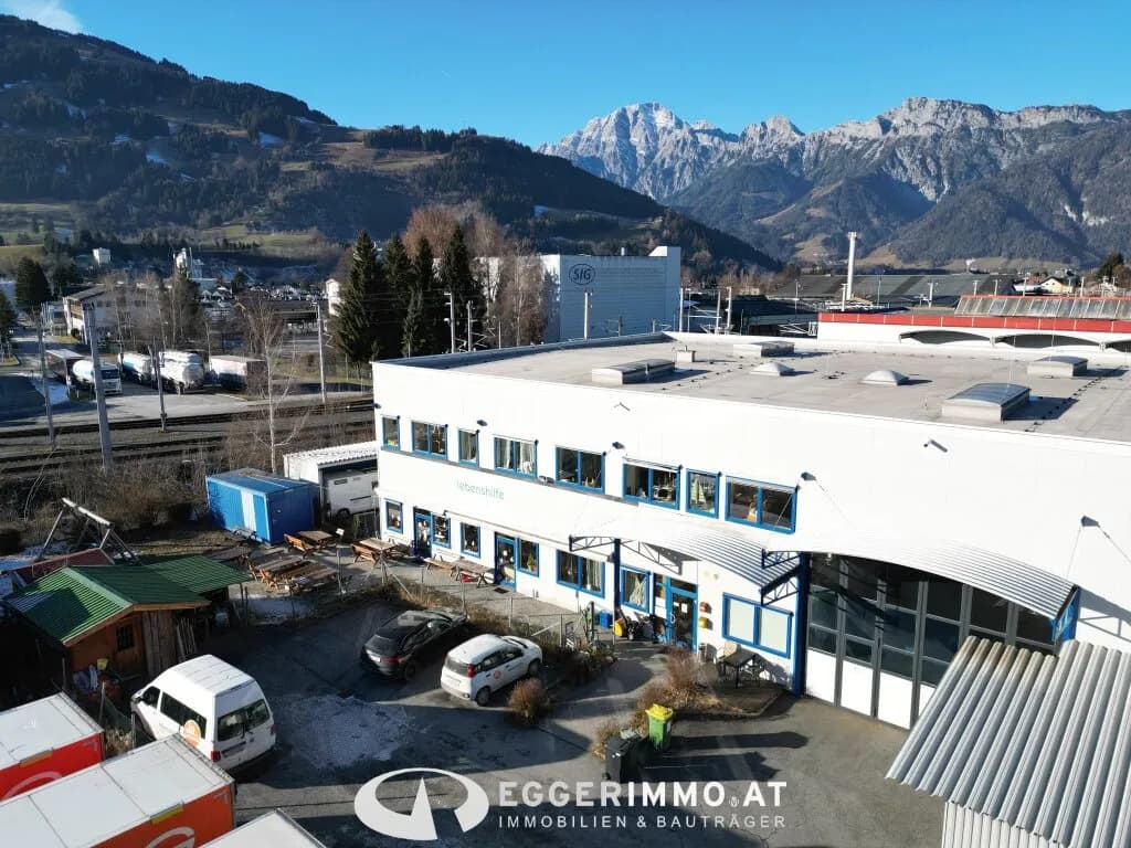 Gewerbeimmobilie mieten in Zell am See – 102 m², € 1.565