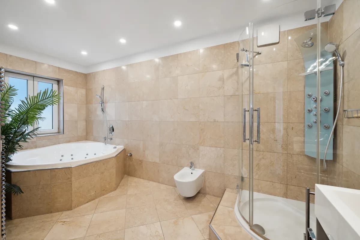 5-Zimmer-Wohnung kaufen in Wien – 268 m², € 1.880.000 – Bild 10 von 15