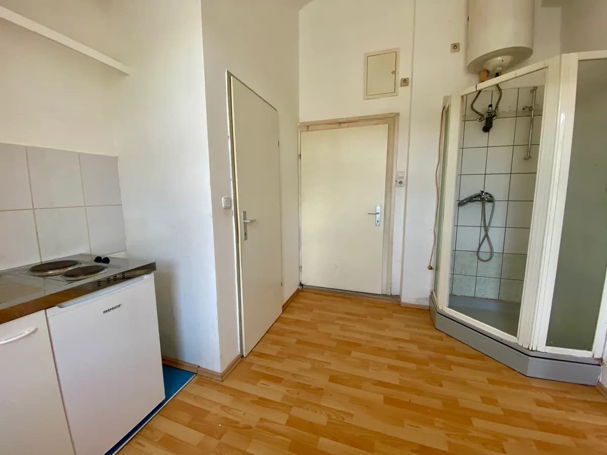 1-Zimmer-Wohnung mieten in Bruck-Mürzzuschlag – 32 m², € 298 – Bild 3 von 3