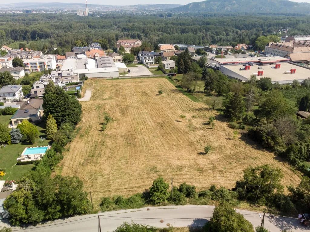 Grundstück kaufen in Tulln – 7 842 m², € 7.500.000 – Bild 2 von 19