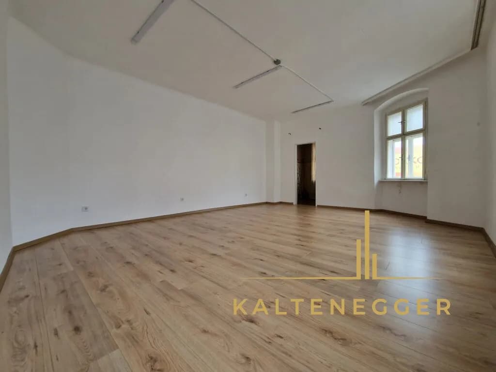 Haus kaufen in Neunkirchen – 200 m², € 249.000 – Bild 12 von 22