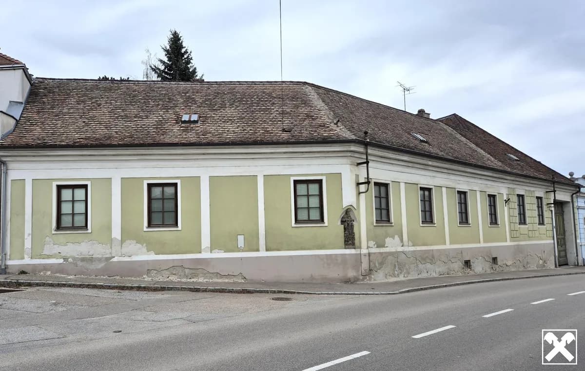 Grundstück kaufen in Hollabrunn – 4 238 m², € 590.000 – Bild 2 von 2