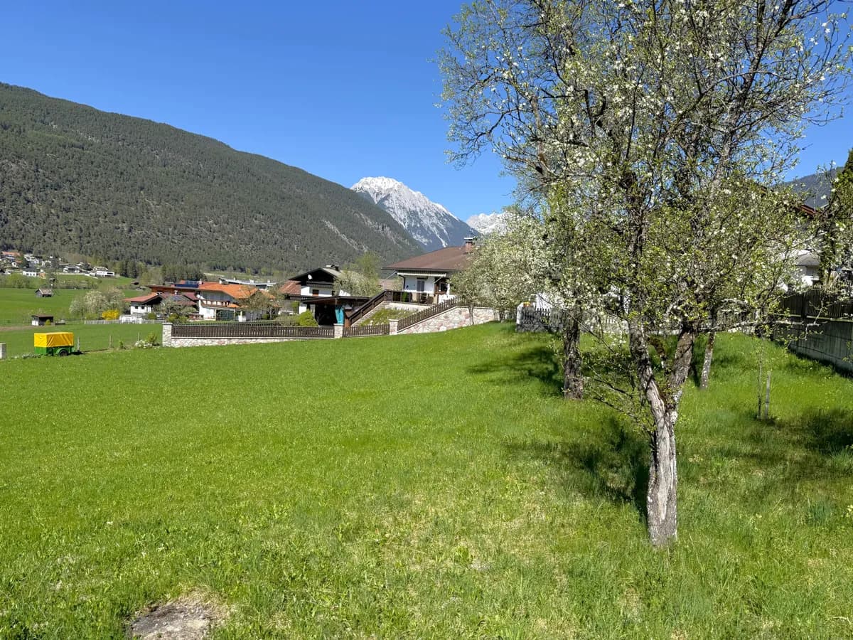 Grundstück kaufen in Imst – 418 m², € 175.560