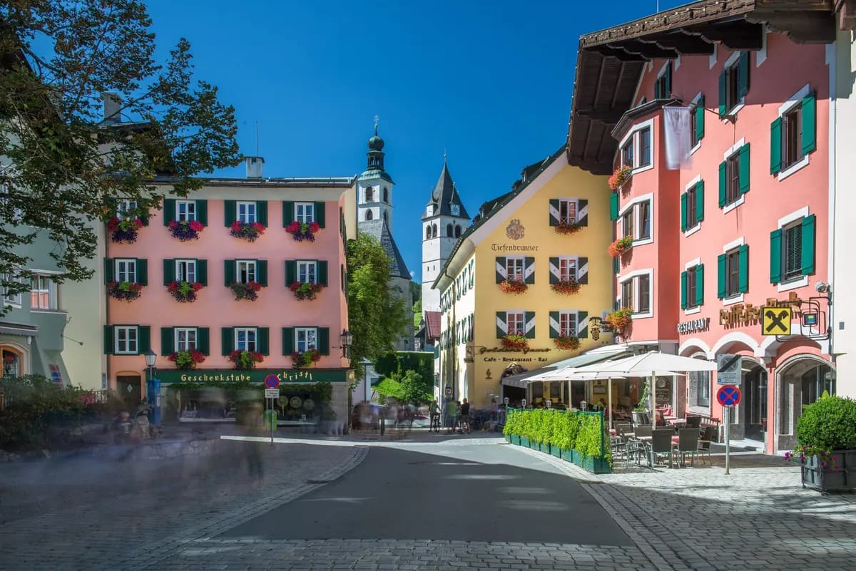 Haus kaufen in Kitzbühel – 756,74 m² – Bild 1 von 10
