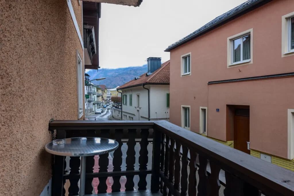 6-Zimmer-Wohnung kaufen in Gmunden – 135 m², € 370.000 – Bild 3 von 12