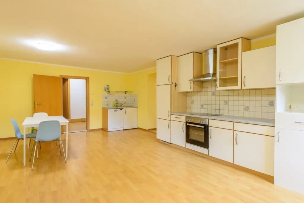 6-Zimmer-Wohnung kaufen in Gmunden – 135 m², € 370.000 – Bild 4 von 12