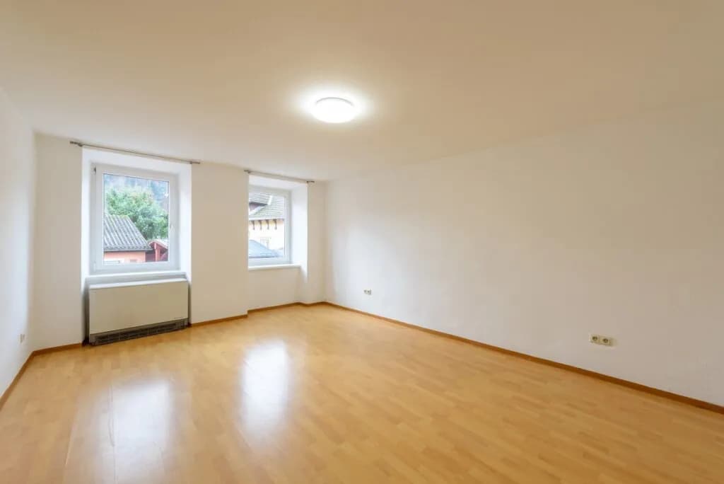 6-Zimmer-Wohnung kaufen in Gmunden – 135 m², € 370.000 – Bild 7 von 12
