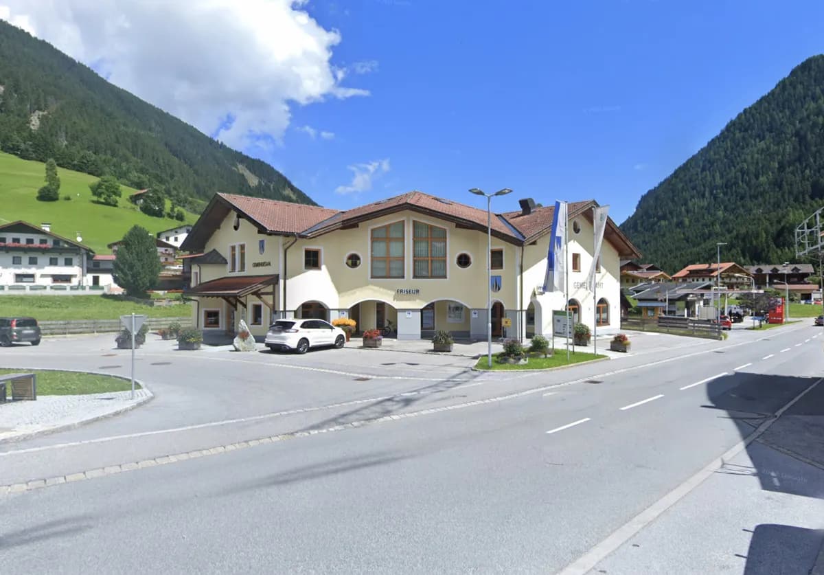 Gewerbeimmobilie mieten in Innsbruck-Land – 145 m², € 1.200
