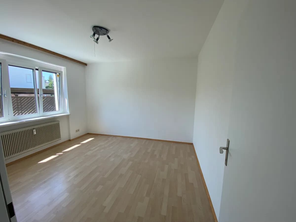 4-Zimmer-Wohnung mieten in Vöcklabruck – 95 m², € 1.399 – Bild 5 von 9