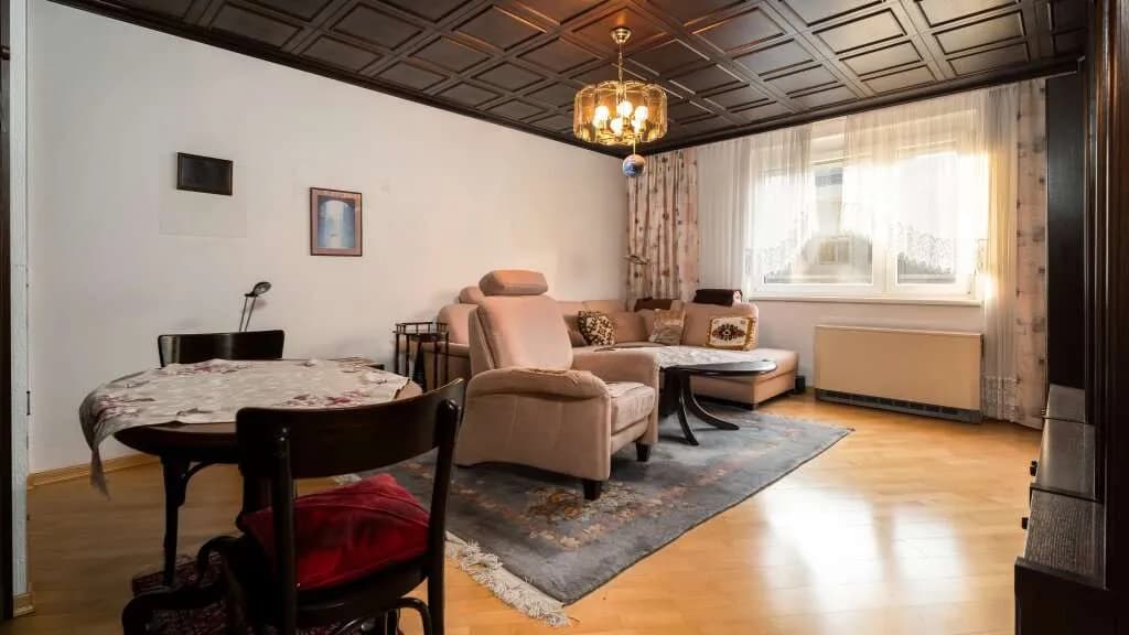 2-Zimmer-Wohnung kaufen in Wien – 64 m², € 209.000 – Bild 1 von 21