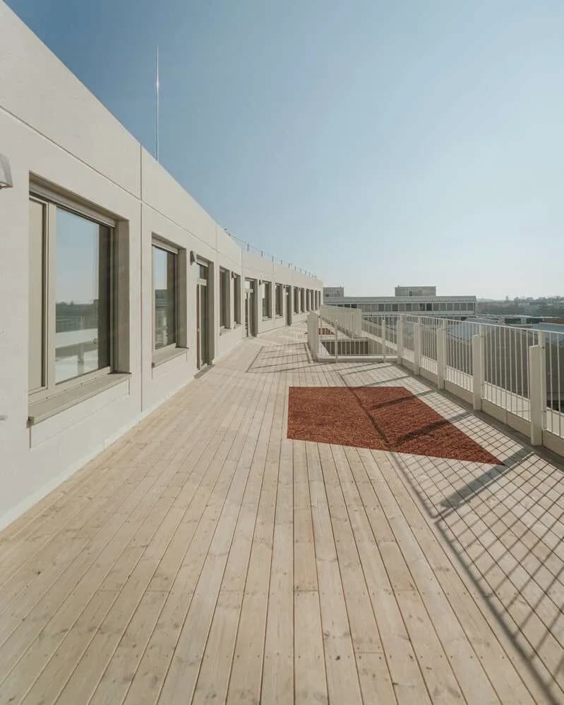 Gewerbeimmobilie mieten in Wien – 2 319 m², € 16