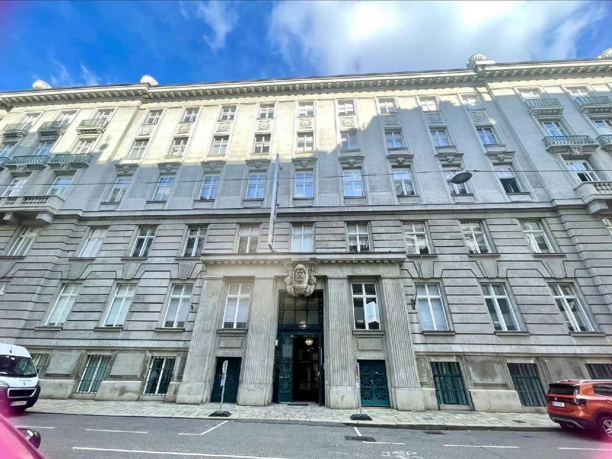 12-Zimmer-Gewerbeimmobilie mieten in Wien – 513 m², € 12.297 – Bild 11 von 15