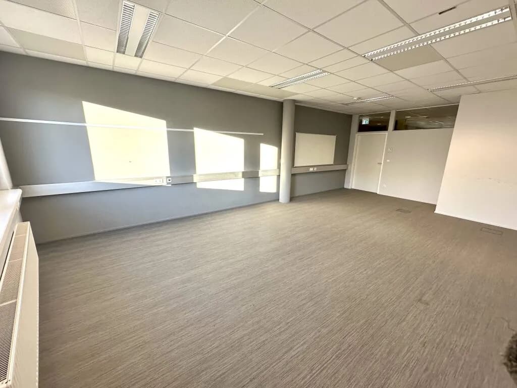 3-Zimmer-Gewerbeimmobilie mieten in Graz – 126 m², € 1.100