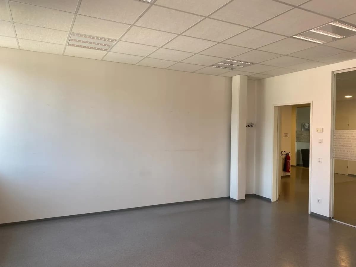 Gewerbeimmobilie kaufen in Grieskirchen – 1 437 m², € 2.900.000 – Bild 9 von 26