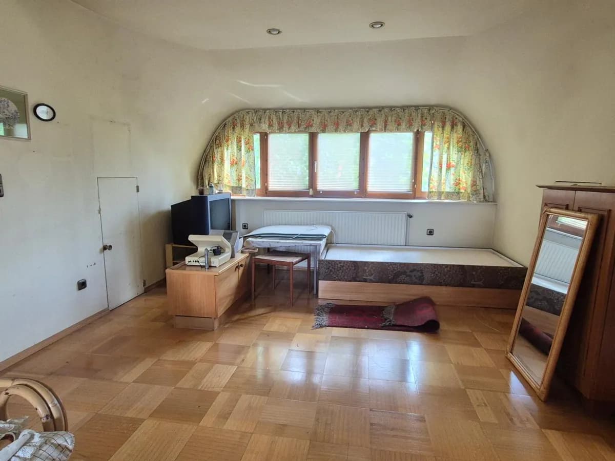 6-Zimmer-Haus kaufen in Sankt Pölten Land – 215 m², € 390.000 – Bild 8 von 12