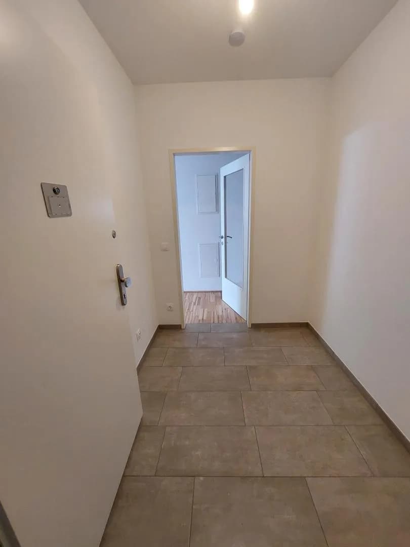 3-Zimmer-Wohnung mieten in Gmunden – 77,51 m², € 933 – Bild 2 von 11