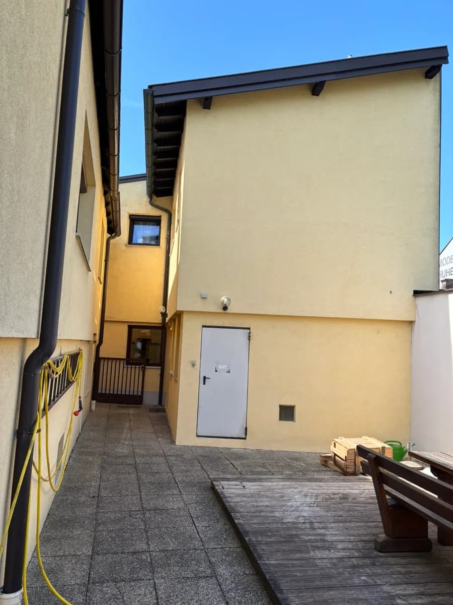 Gewerbeimmobilie kaufen in Baden – 350 m², € 470.000 – Bild 8 von 35
