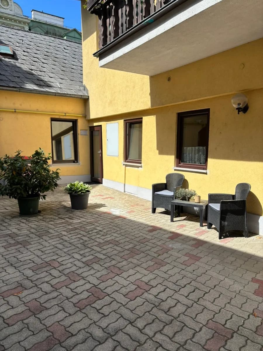 Gewerbeimmobilie kaufen in Baden – 350 m², € 470.000 – Bild 13 von 35