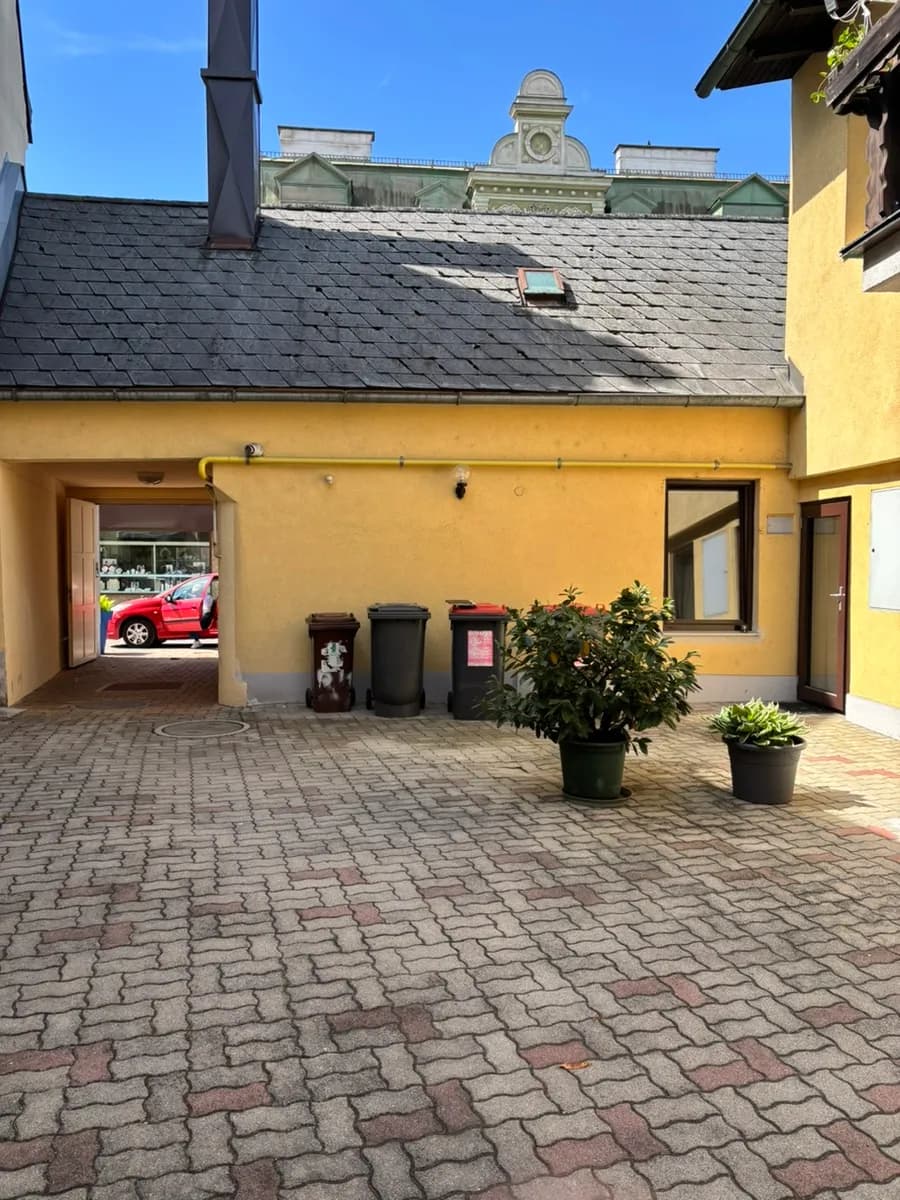 Gewerbeimmobilie kaufen in Baden – 350 m², € 470.000 – Bild 19 von 35