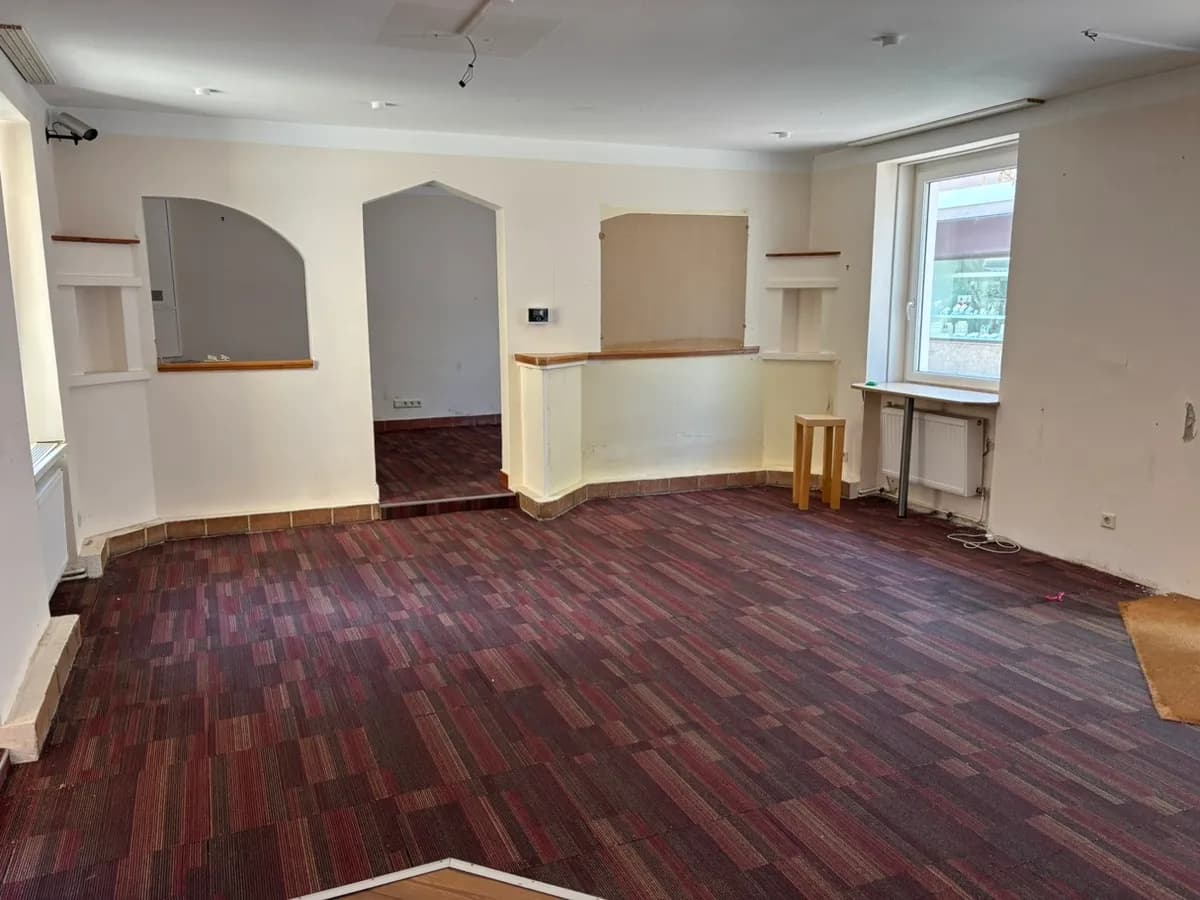 Gewerbeimmobilie kaufen in Baden – 350 m², € 470.000 – Bild 32 von 35