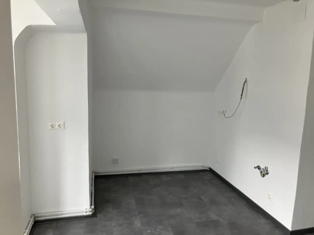2-Zimmer-Wohnung mieten in Villach – 37 m², € 385 – Bild 4 von 9