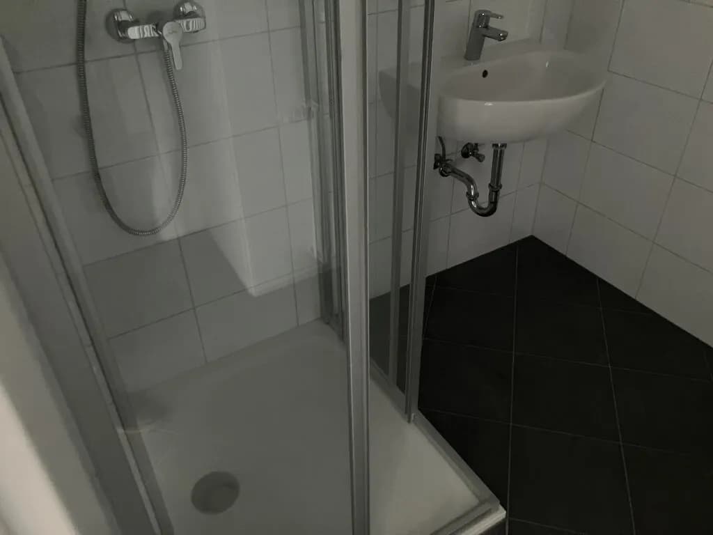 2-Zimmer-Wohnung mieten in Villach – 37 m², € 385 – Bild 7 von 9