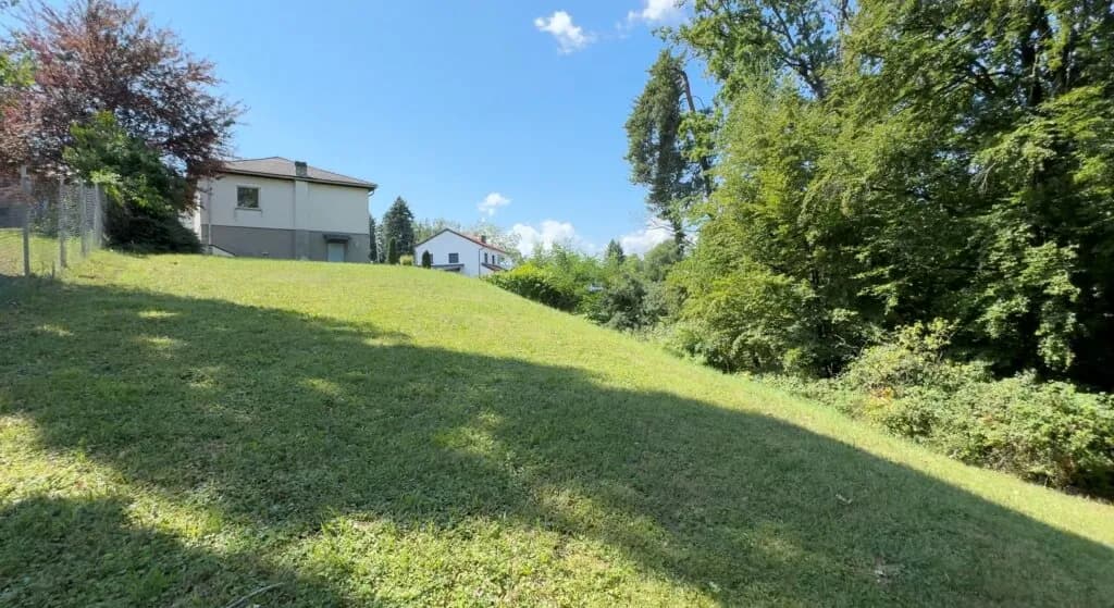 Grundstück kaufen in Graz – 3 294 m², € 499.000