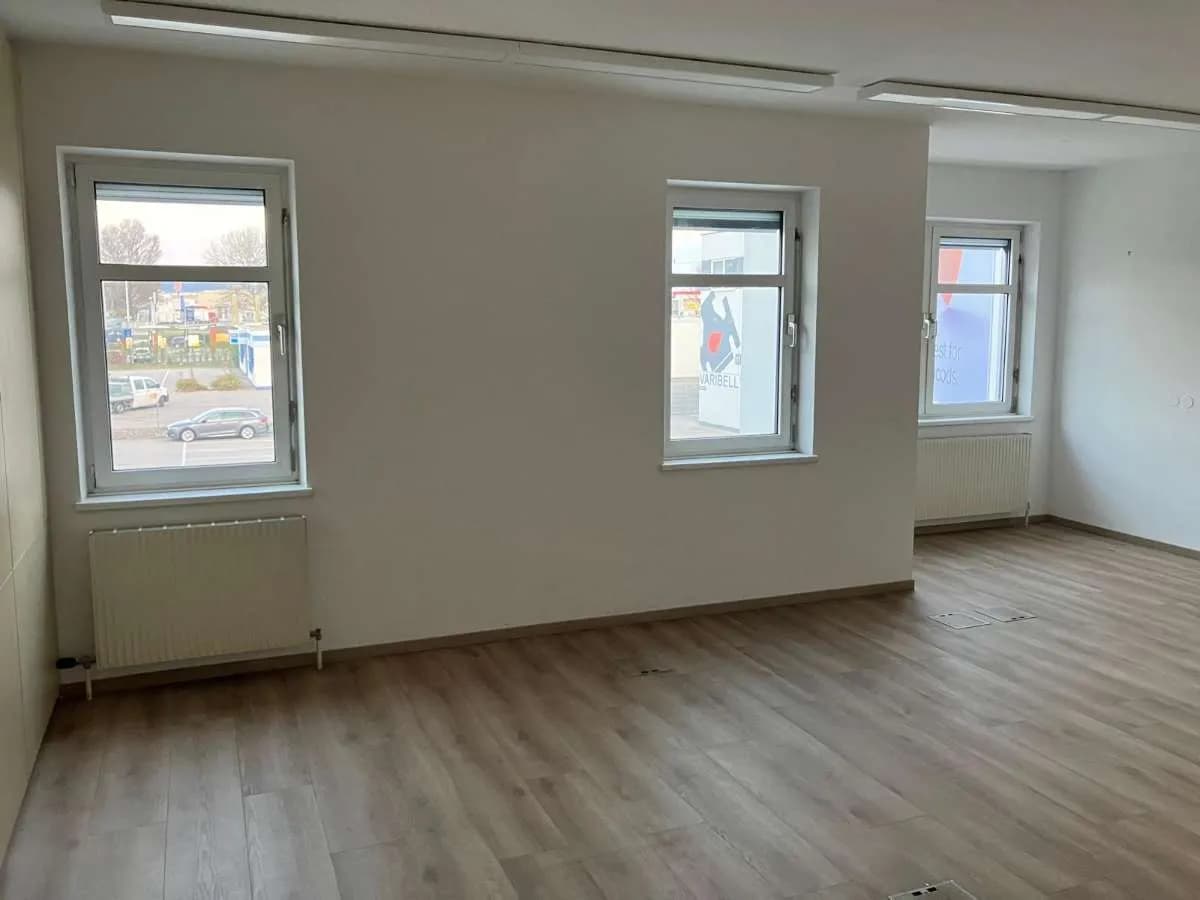 Gewerbeimmobilie mieten in Mödling – 124 m², € 1.562 – Bild 2 von 16