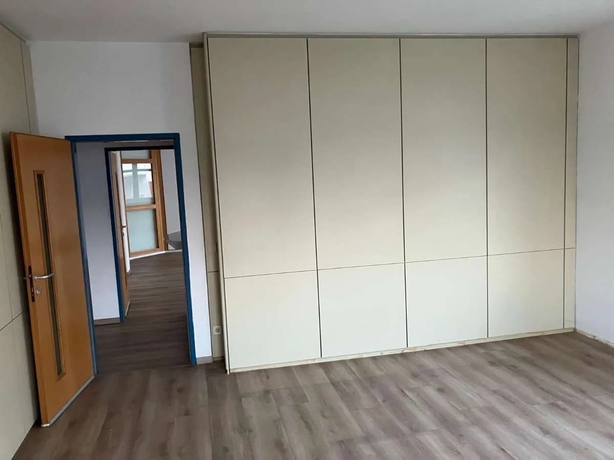 Gewerbeimmobilie mieten in Mödling – 124 m², € 1.562 – Bild 9 von 16
