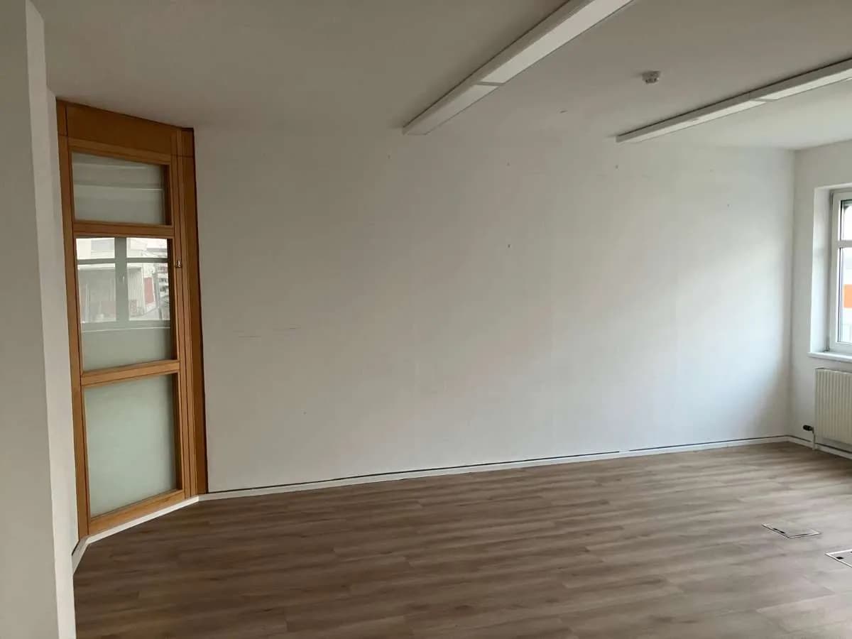 Gewerbeimmobilie mieten in Mödling – 124 m², € 1.562 – Bild 10 von 16