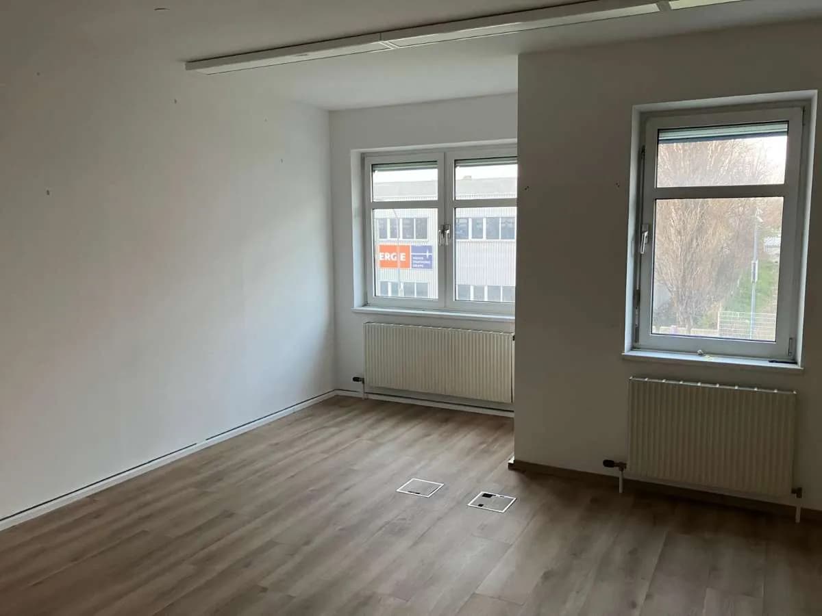 Gewerbeimmobilie mieten in Mödling – 124 m², € 1.562 – Bild 11 von 16