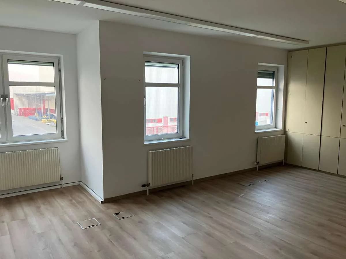 Gewerbeimmobilie mieten in Mödling – 124 m², € 1.562 – Bild 13 von 16