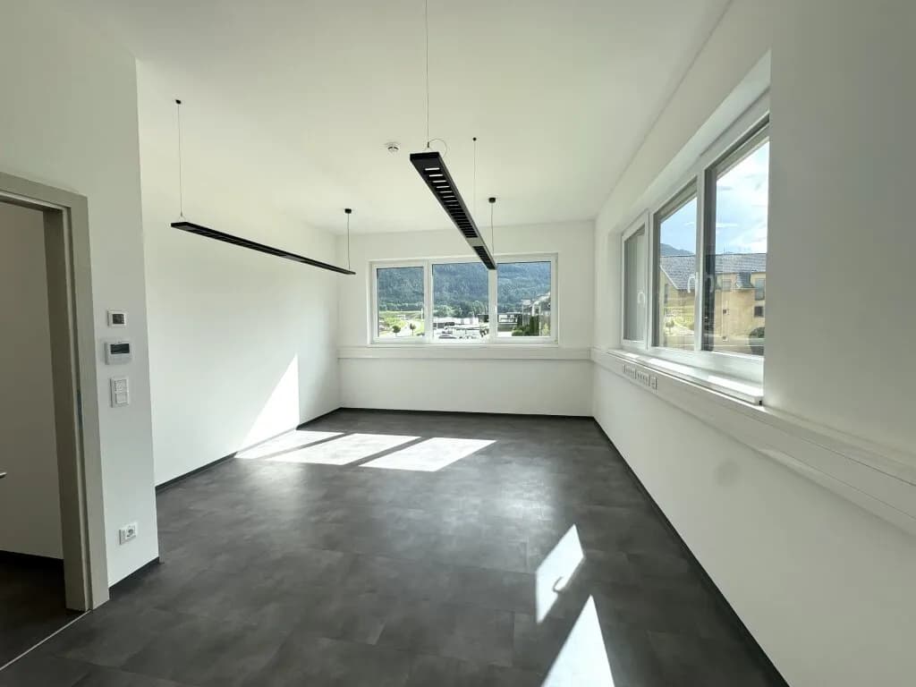 5-Zimmer-Gewerbeimmobilie mieten in Villach Land – 145 m², € 1.902 – Bild 10 von 24