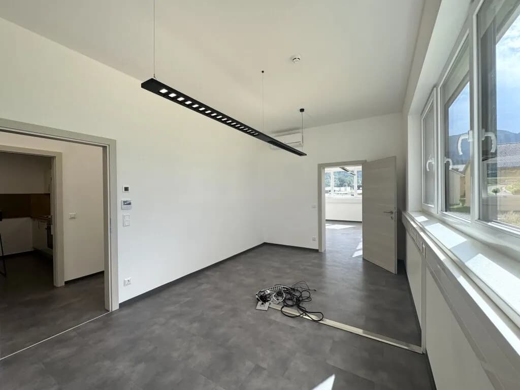 5-Zimmer-Gewerbeimmobilie mieten in Villach Land – 145 m², € 1.902 – Bild 12 von 24