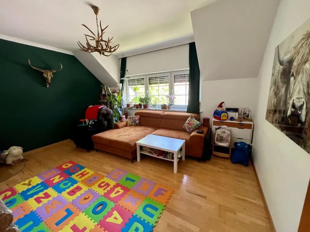 4-Zimmer-Wohnung kaufen in Baden – 109 m², € 185.032