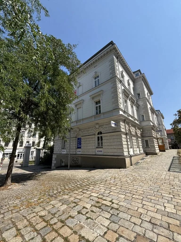 5-Zimmer-Wohnung mieten in Wien – 117,57 m², € 2.270 – Bild 2 von 7