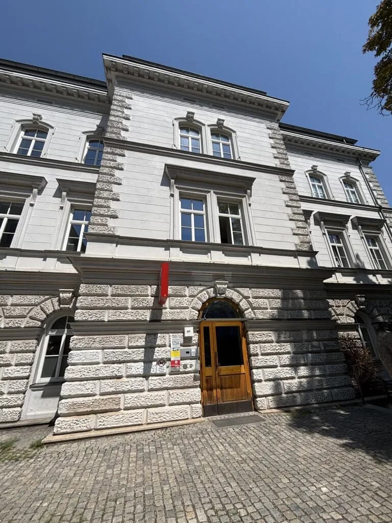 5-Zimmer-Wohnung mieten in Wien – 117,57 m², € 2.270 – Bild 3 von 7