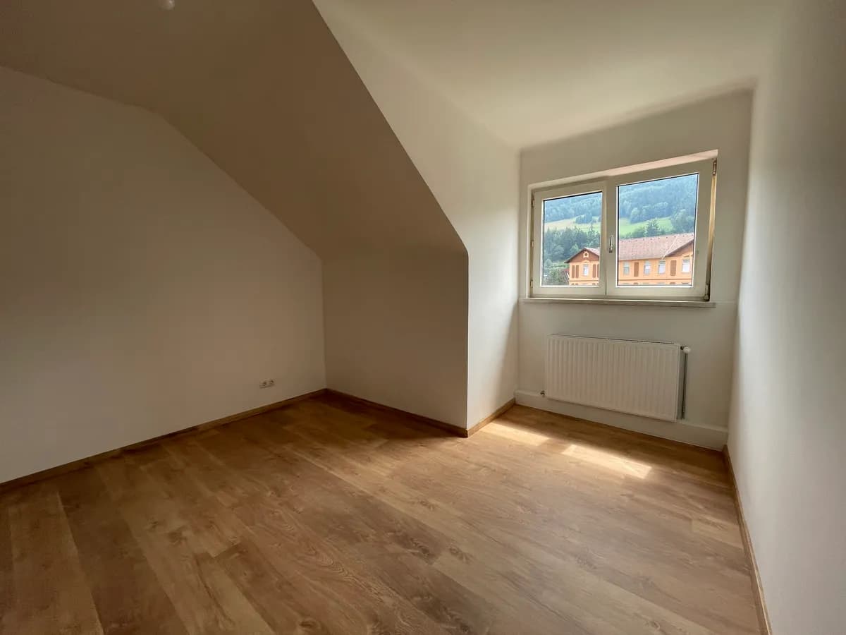 3-Zimmer-Wohnung mieten in Leoben – 56 m², € 598 – Bild 2 von 4