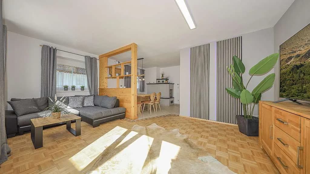 3-Zimmer-Haus kaufen in Kitzbühel – 100 m², € 1.190.000 – Bild 2 von 19