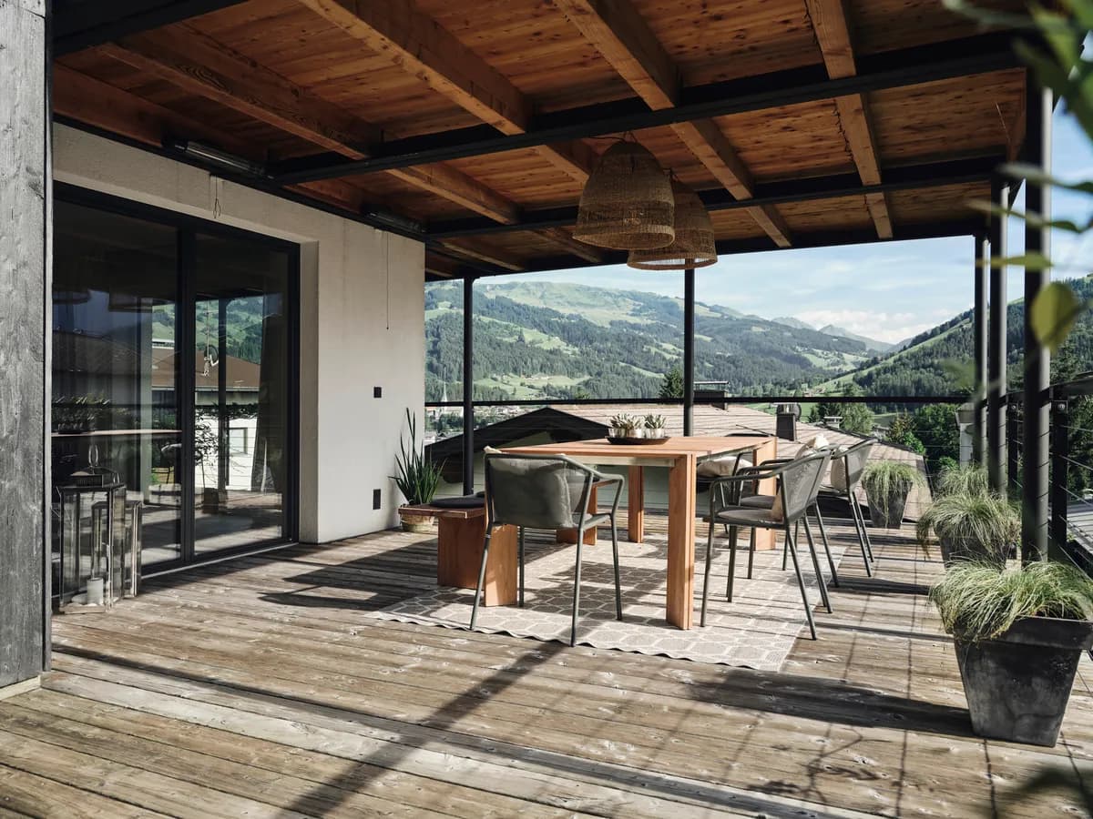 8-Zimmer-Haus kaufen in Kitzbühel – 264 m², € 3.950.000 – Bild 3 von 11