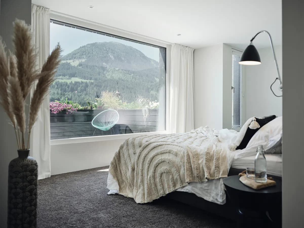 8-Zimmer-Haus kaufen in Kitzbühel – 264 m², € 3.950.000 – Bild 8 von 11