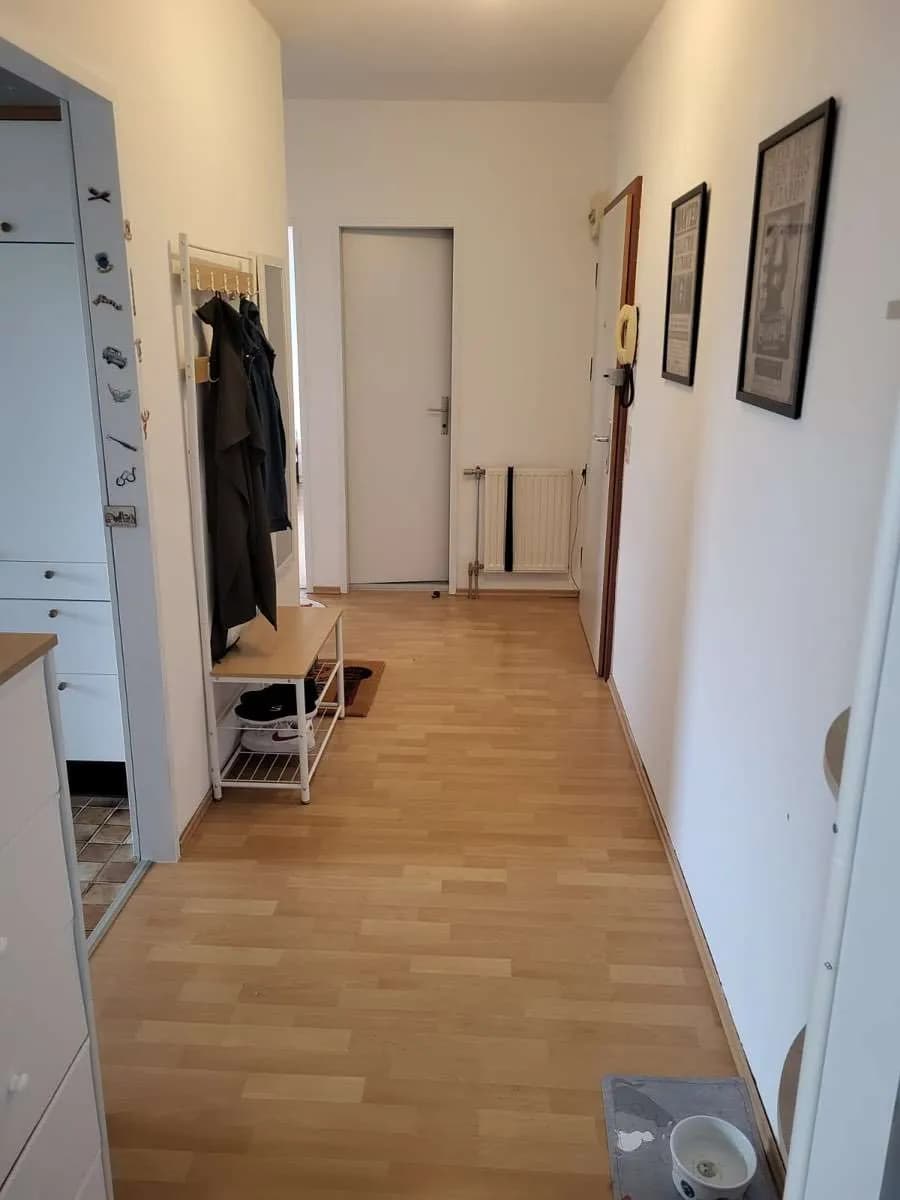 2-Zimmer-Wohnung mieten in Baden – 67 m², € 889 – Bild 4 von 13