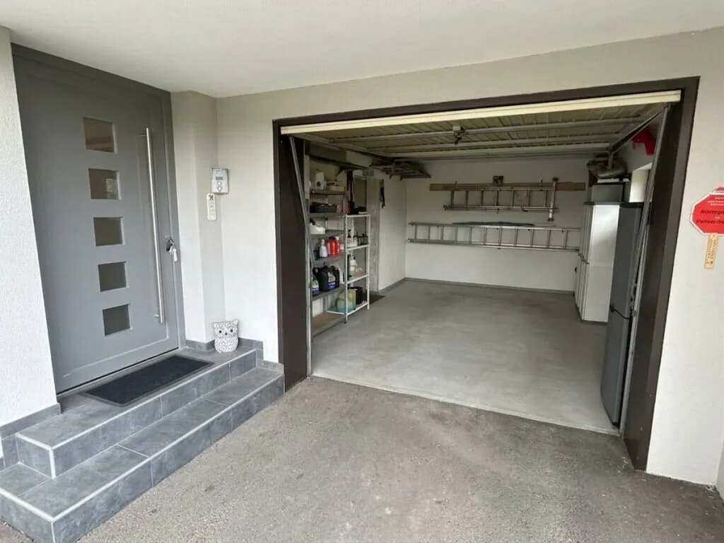 6-Zimmer-Gewerbeimmobilie kaufen in Feldkirchen – 195 m², € 399.000 – Bild 2 von 14