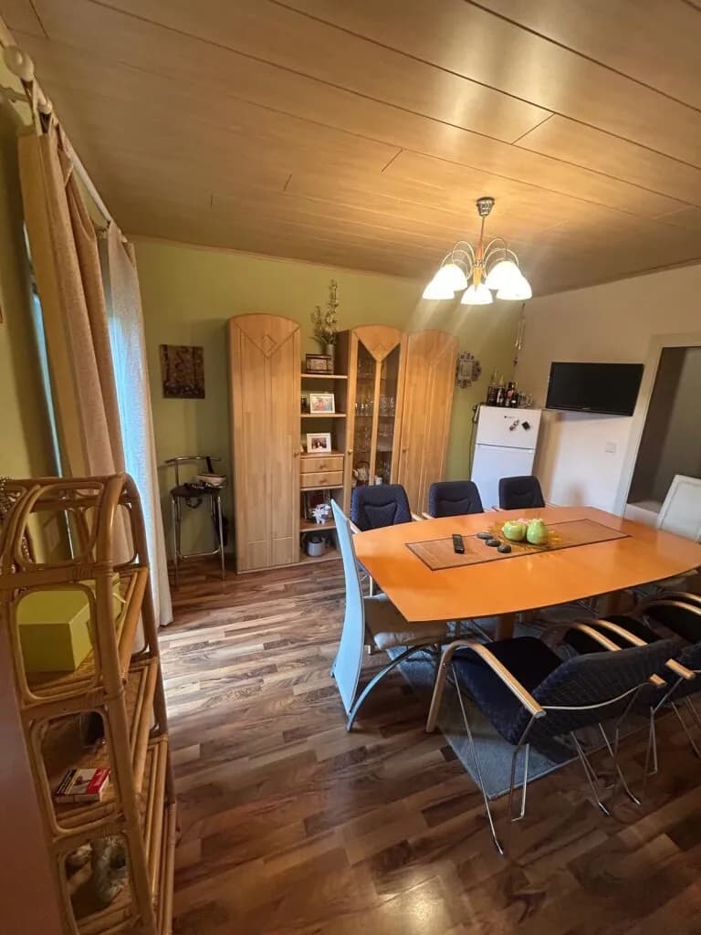 6-Zimmer-Gewerbeimmobilie kaufen in Feldkirchen – 195 m², € 399.000 – Bild 13 von 14