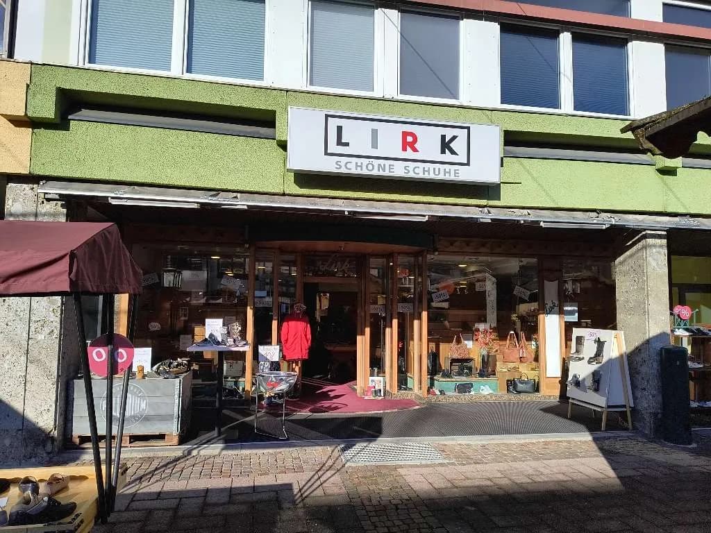 Gewerbeimmobilie mieten in Zell am See – 266 m², € 3.900