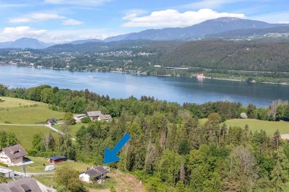 Grundstück kaufen in Klagenfurt Land – 2 200 m², € 470.000