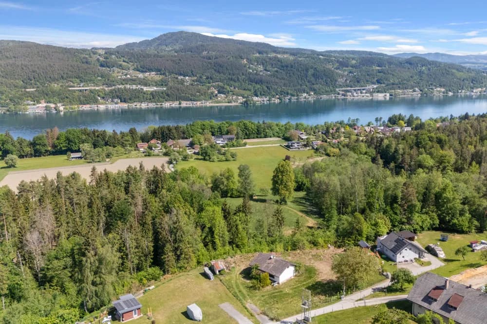 Grundstück kaufen in Klagenfurt Land – 2 200 m², € 470.000 – Bild 4 von 7