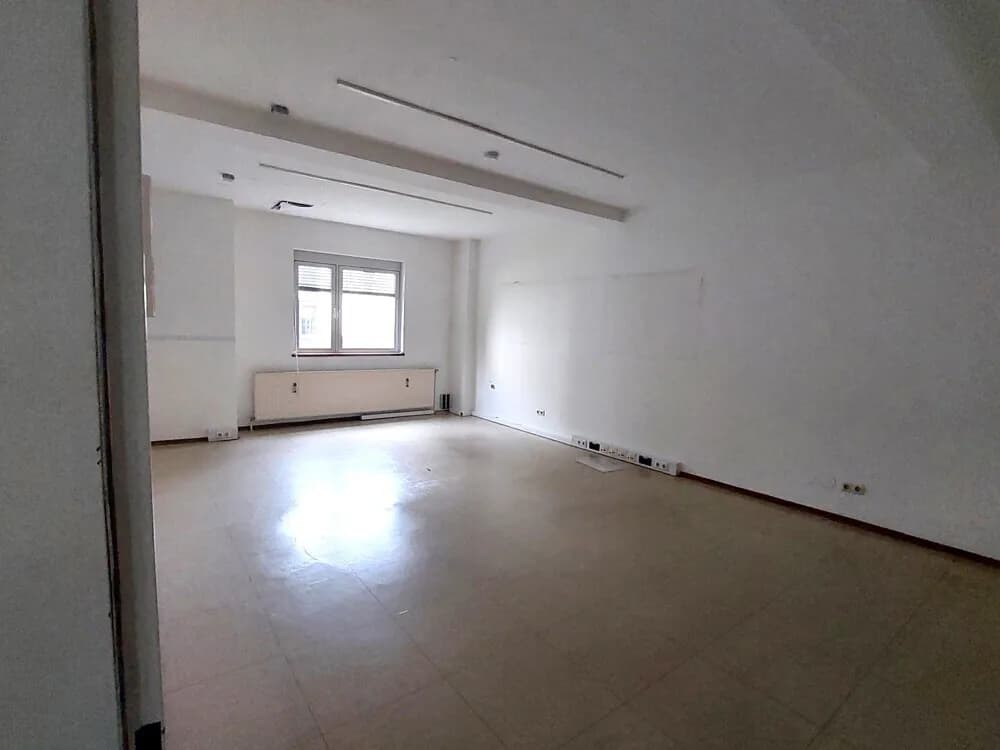 Gewerbeimmobilie mieten in Graz – 860 m² – Bild 4 von 12