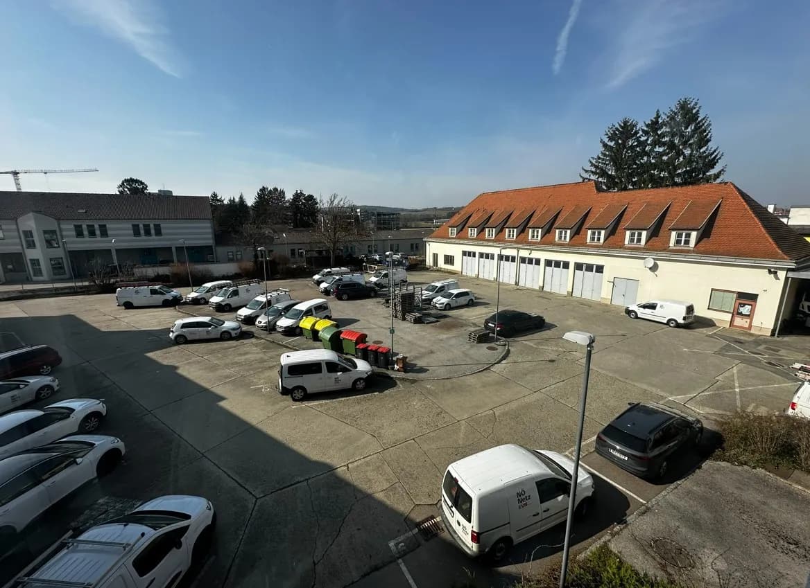 Gewerbeimmobilie kaufen in Hollabrunn – 2 900 m² – Bild 2 von 20